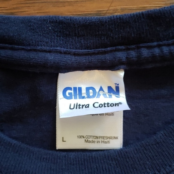 United Airlines Very Rare 2010 tshirt. L - Picture 4 of 5